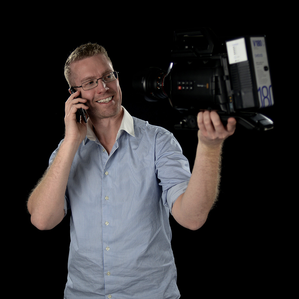 Jens Forsström Kristensen 
spexing in front of the camera.