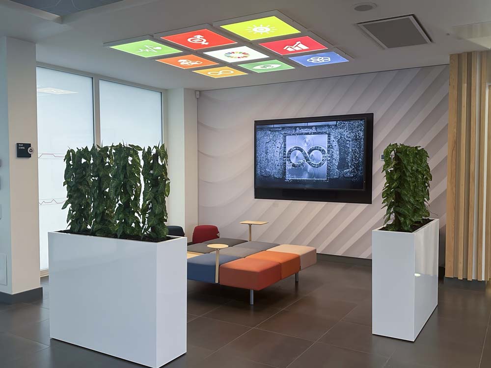 From design and construction drawings to videos, animations and hands-on installation, we handled the full process with care and creativity